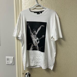 HUGO White Graphic T-Shirt